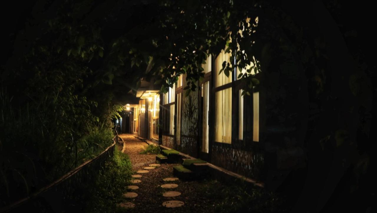 Arayam Bhimtal Hotel Bhowali Exterior photo